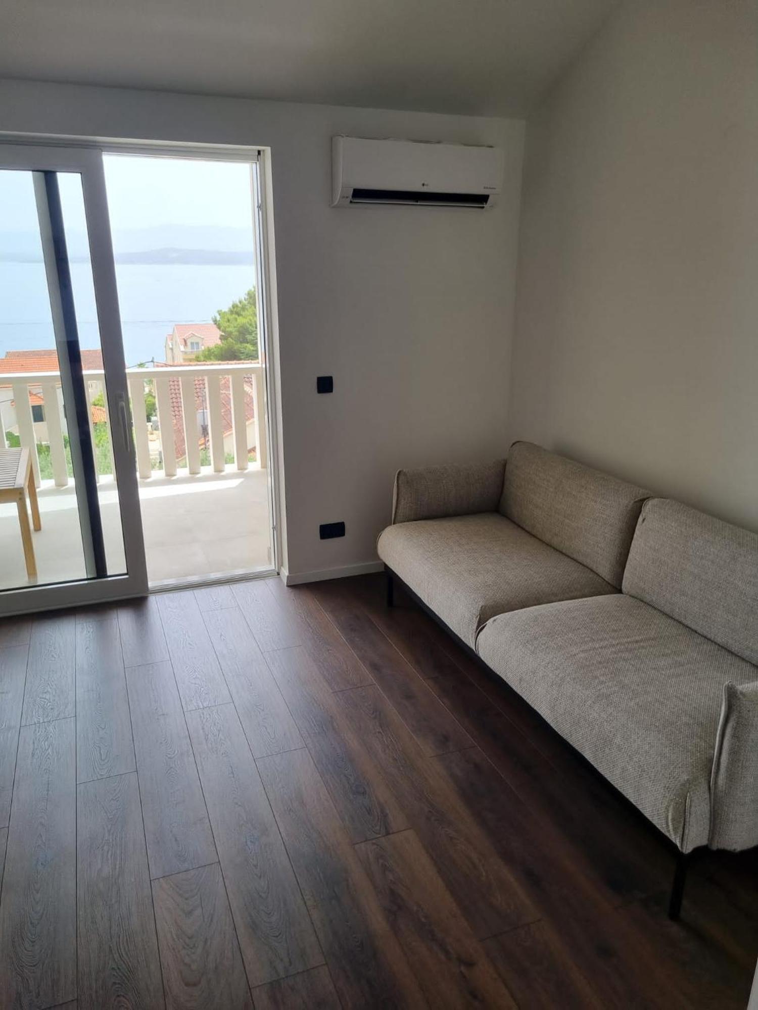 Superior Apartments Luka Бол Экстерьер фото
