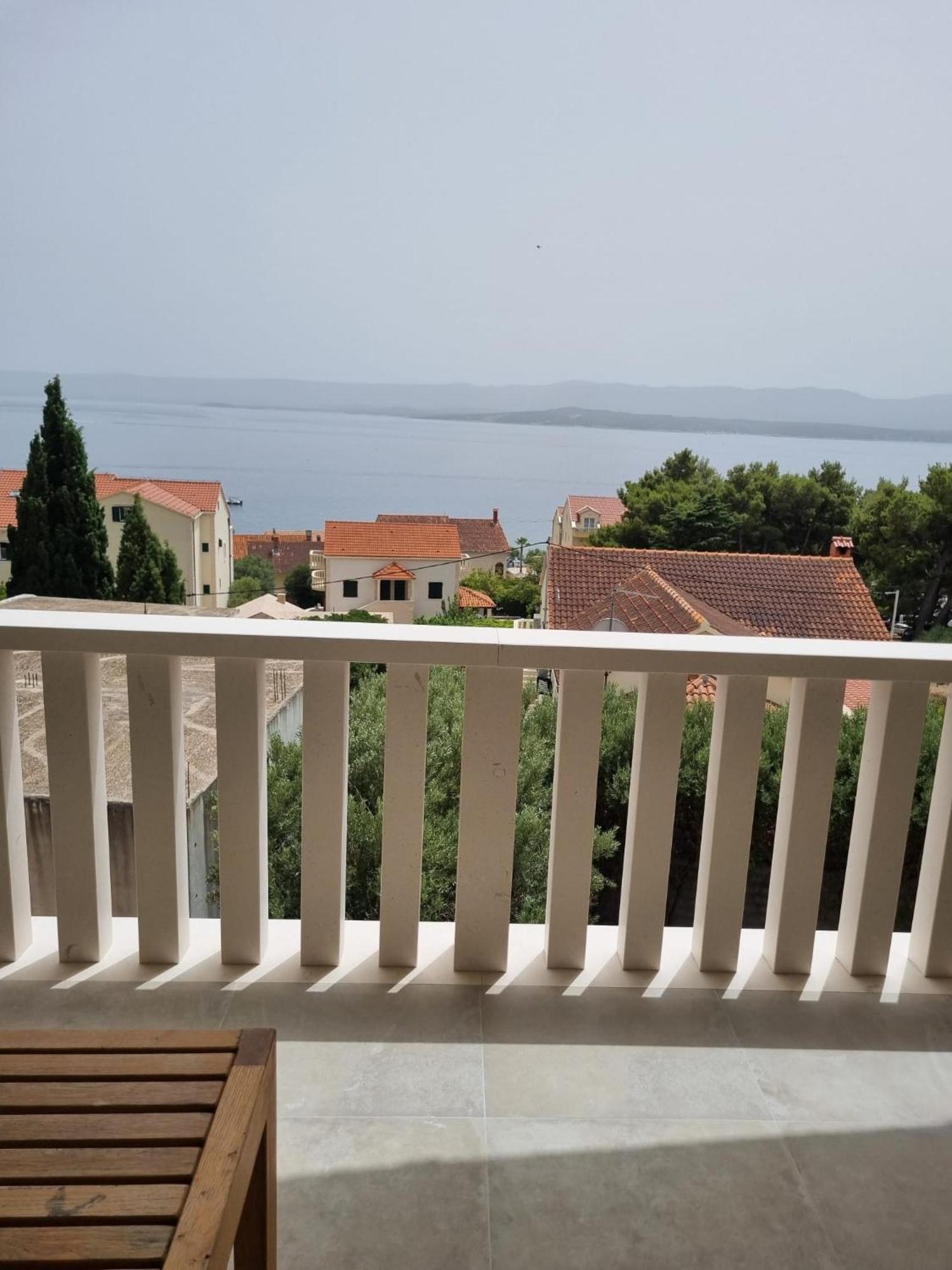 Superior Apartments Luka Бол Экстерьер фото